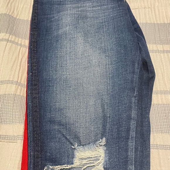 Stylish Polo Wear Blue Jeans with Red Accents Made is Brazil - Picture 7 of 7